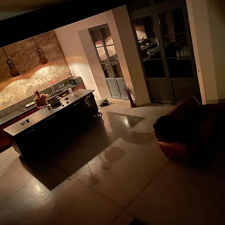 La Traversee Guest house *